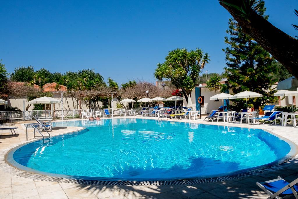 Kalamitsi Beach Camping Village Preveza Buitenkant foto